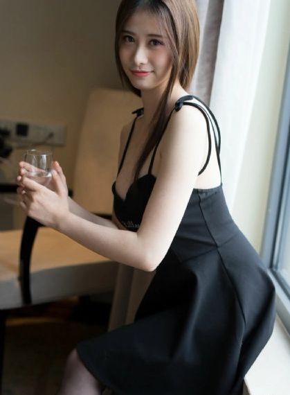 与僧侣交合的色欲之夜_高清蓝光在线观看